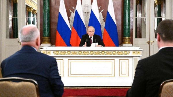 搭档网 普京提议重启俄乌直接谈判后，特朗普就俄乌冲突作出表态