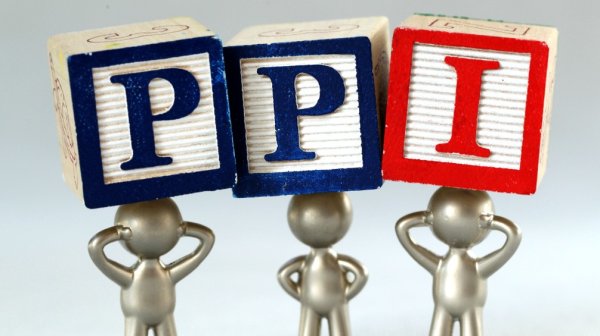 鑫月配 乘联分会秘书长崔东树：1-4月新能源汽车生产440万台，同比增44%